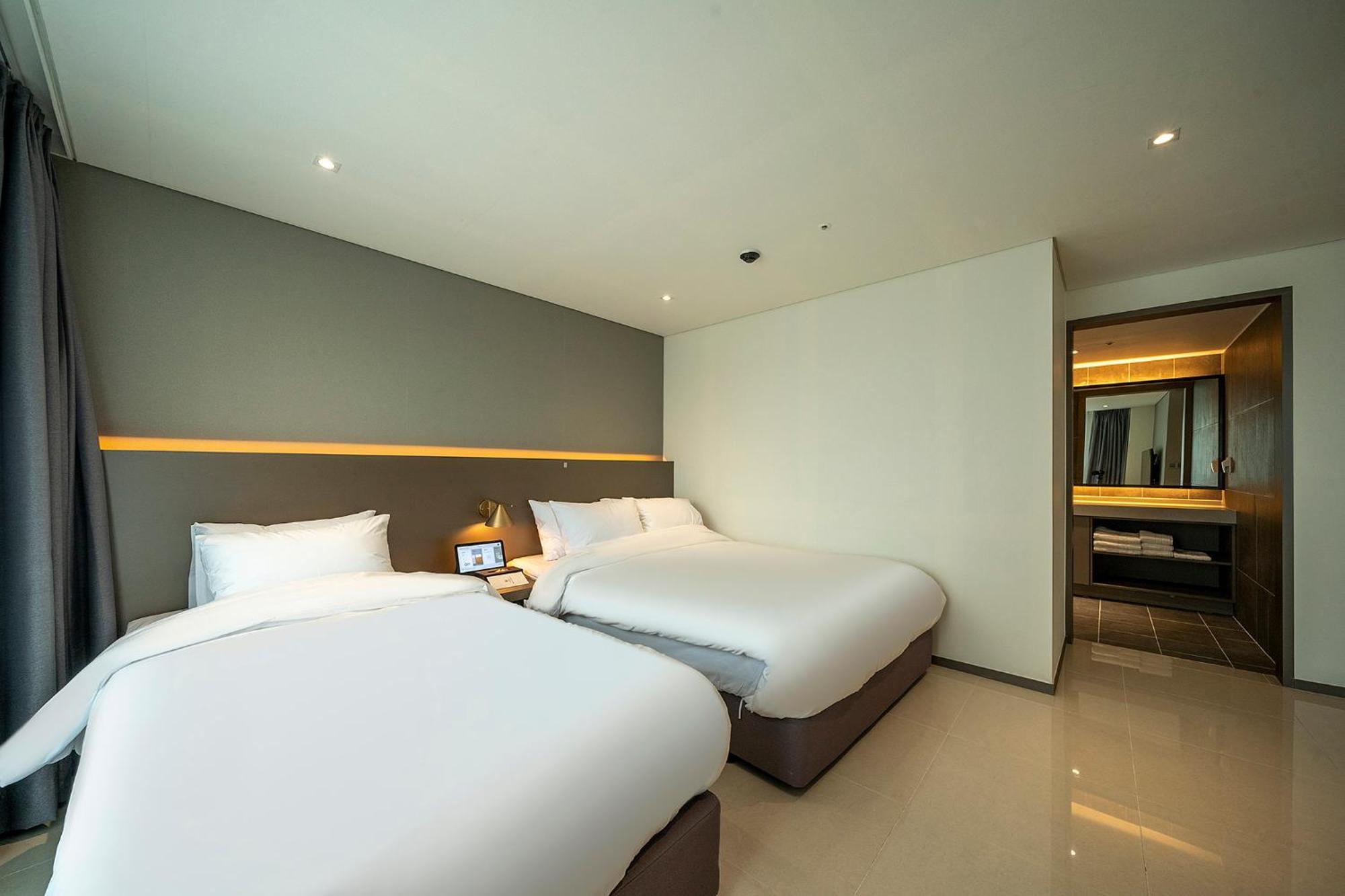 Chestertons Gyeongju Ngoại thất bức ảnh